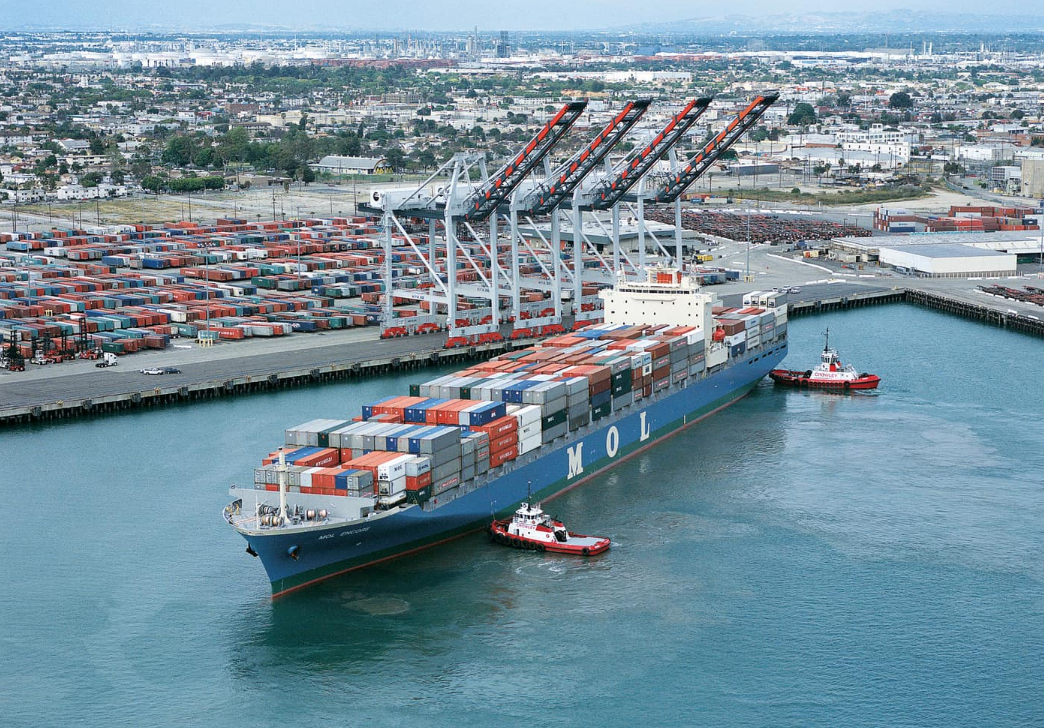 Moisture‑Proof Measures for Full‑Container Shipment of Office Desks and Chairs to Riyadh by Sea